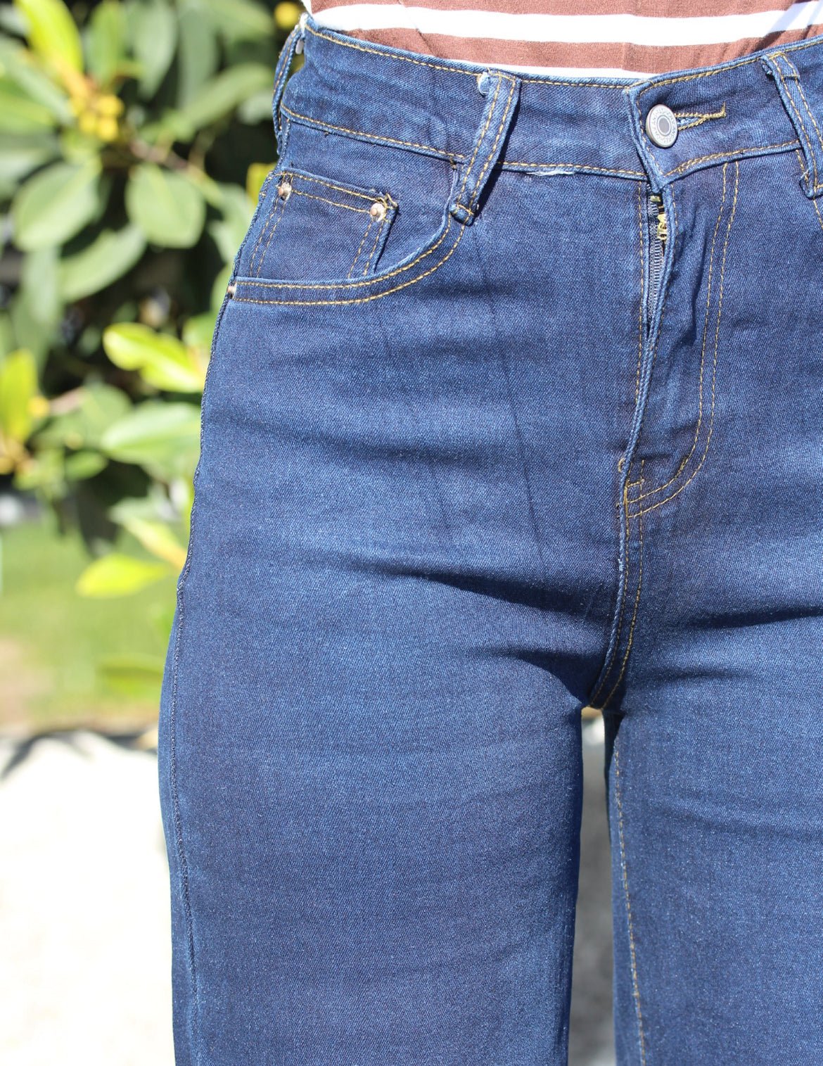 Wide-Leg High-Waist Jeans – DYQ 383