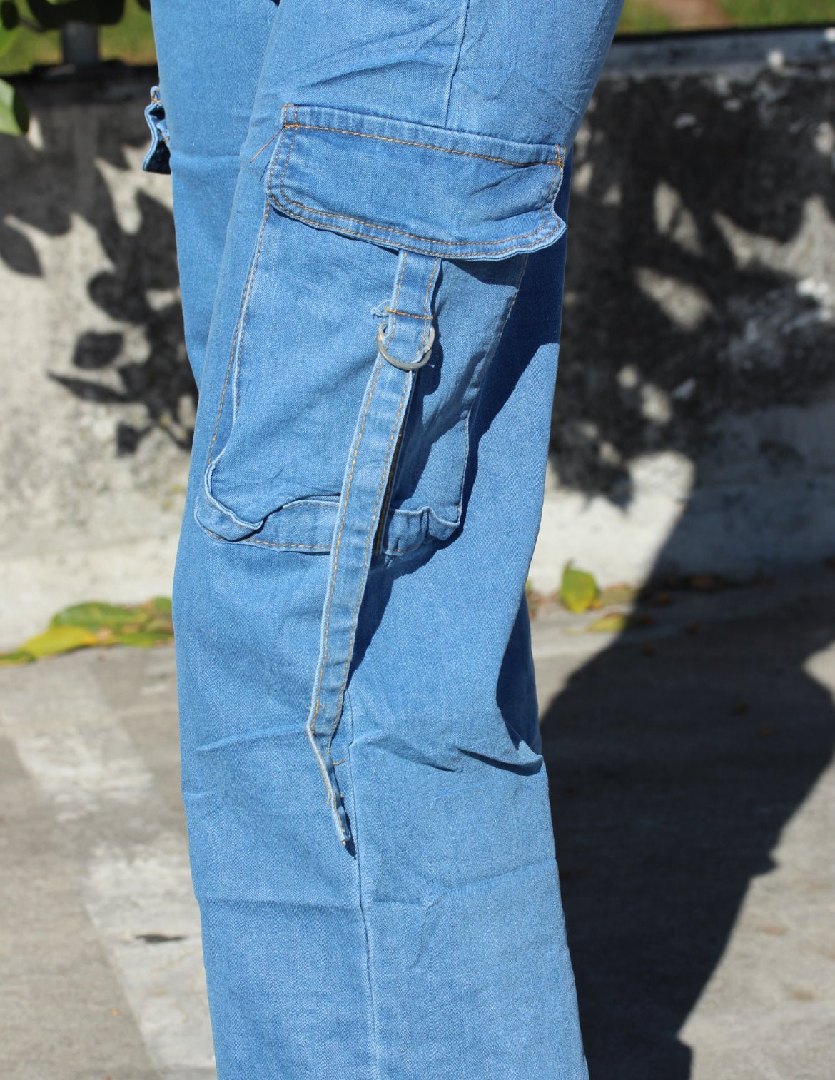 High-Waist Cargo Jeans with Side Pockets – DYQ 359