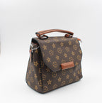 Graphic Letter Square Sling Bag XD21