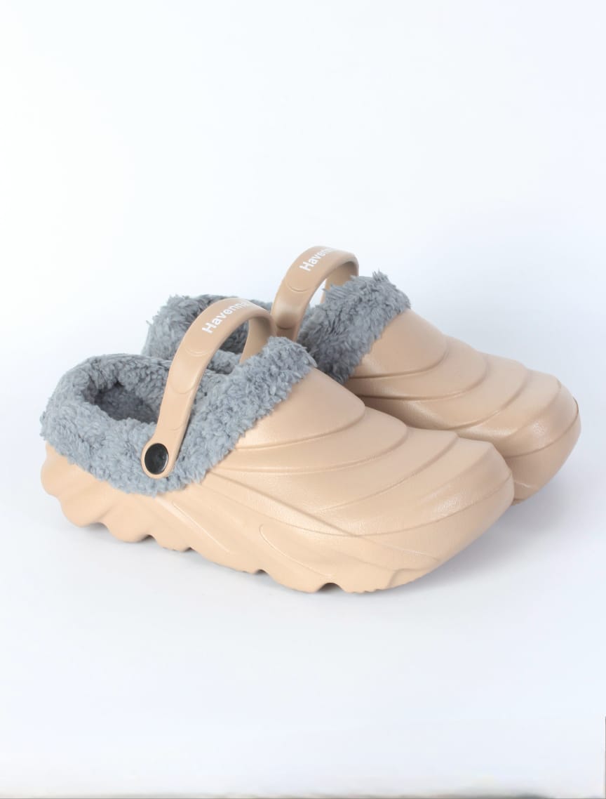 Havenna Fur-Lined Clog – Cozy Style for Every Step