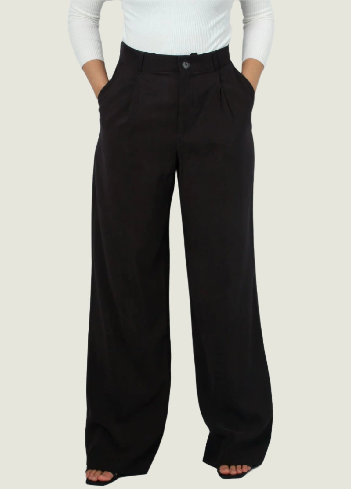 High-Waisted Camel Trousers – Wide Leg Pants for Women