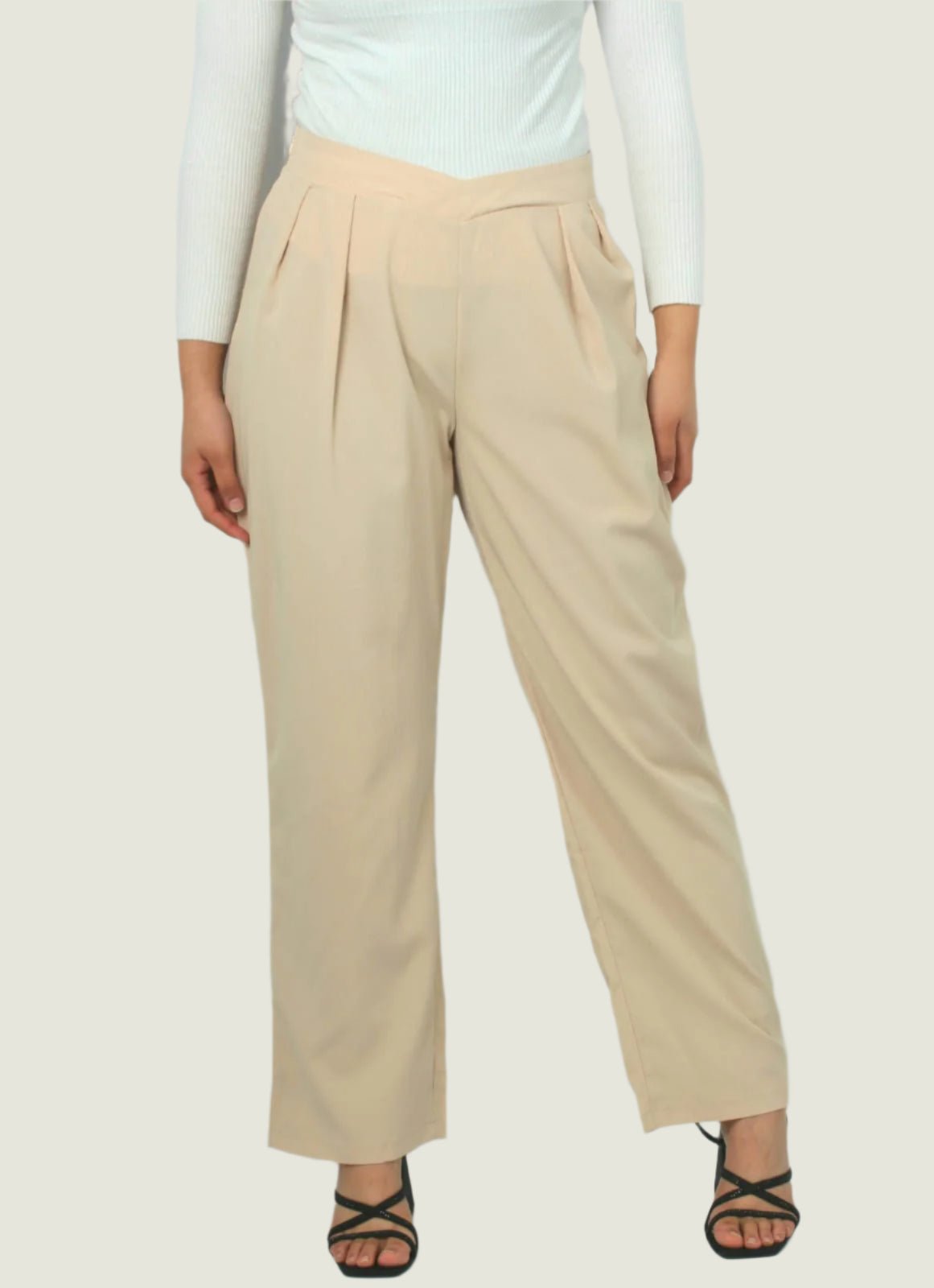 High-Waisted Pleated Wide-Leg Trousers – Neutral Tones