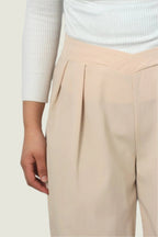 High-Waisted Pleated Wide-Leg Trousers – Neutral Tones