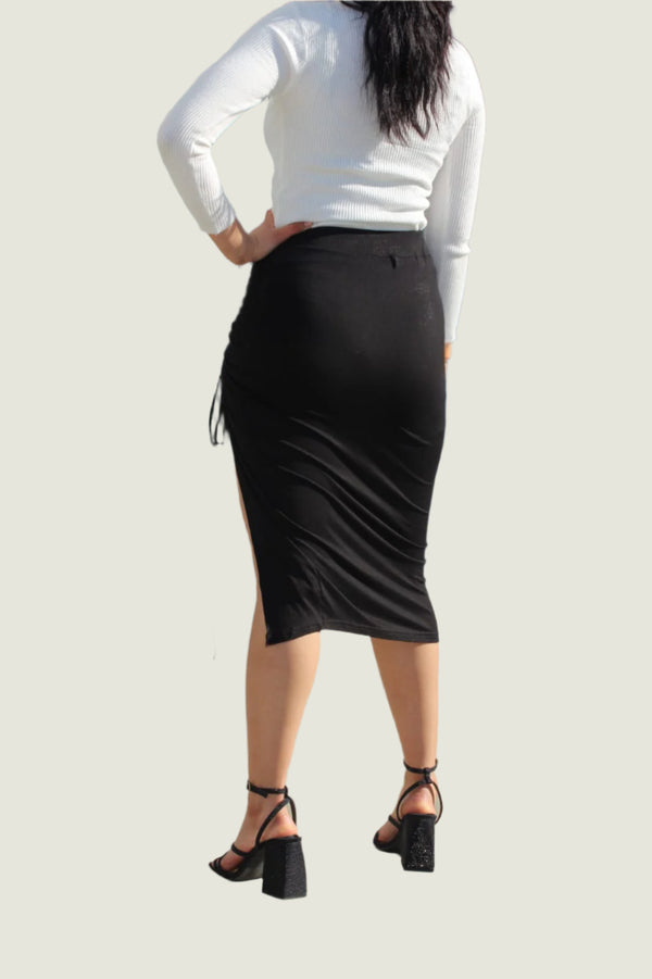 Ribbed Knitted Thigh Slit Ruched Midi Skirt