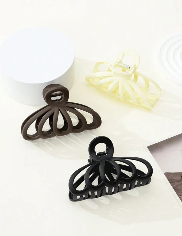 Large Solid Hollow Semi Circle Hair Claw Clip – Non-Slip Grip for Everyday Wear