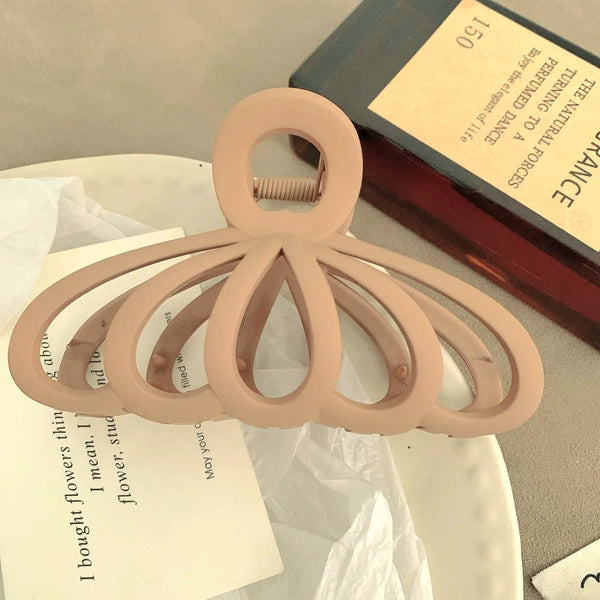 Large Solid Hollow Semi Circle Hair Claw Clip – Non-Slip Grip for Everyday Wear