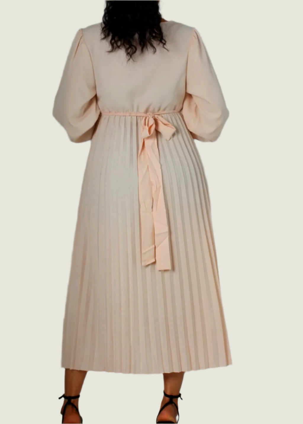 Women Puff Sleeve Pleated Apricot Dress