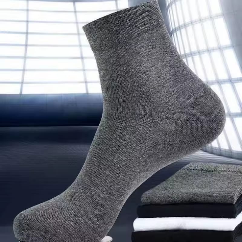 Solid Grey Quarter Length Socks - Comfortable Everyday Wear – 1 Pair