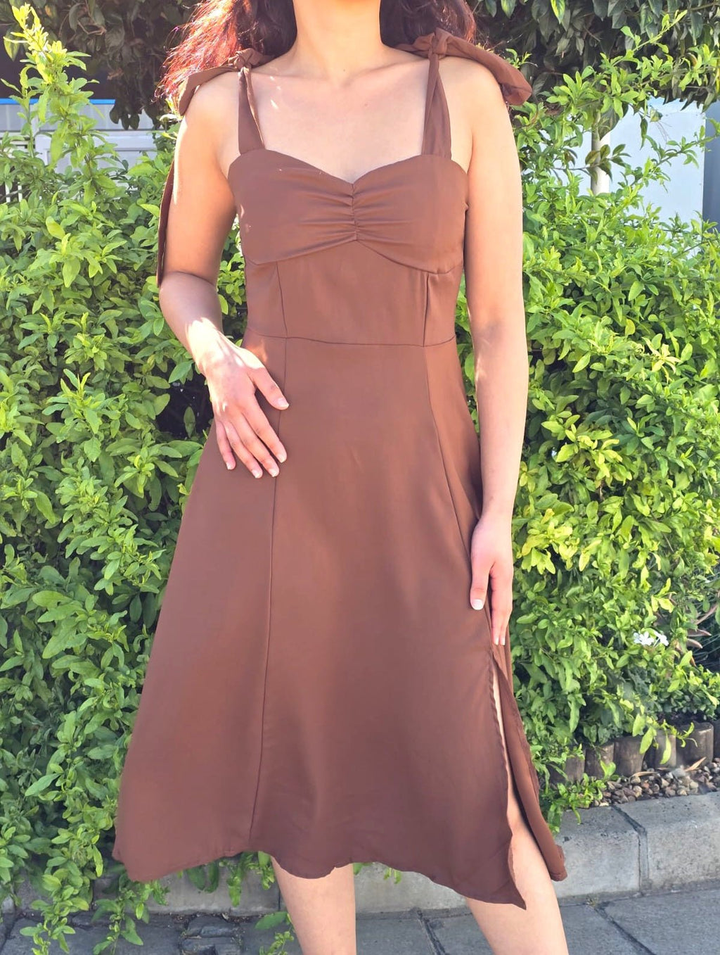 Tie-Shoulder Sweetheart Midi Dress – Flowy A-Line Style