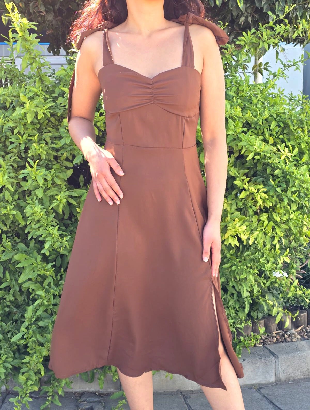 Tie-Shoulder Sweetheart Midi Dress – Flowy A-Line Style