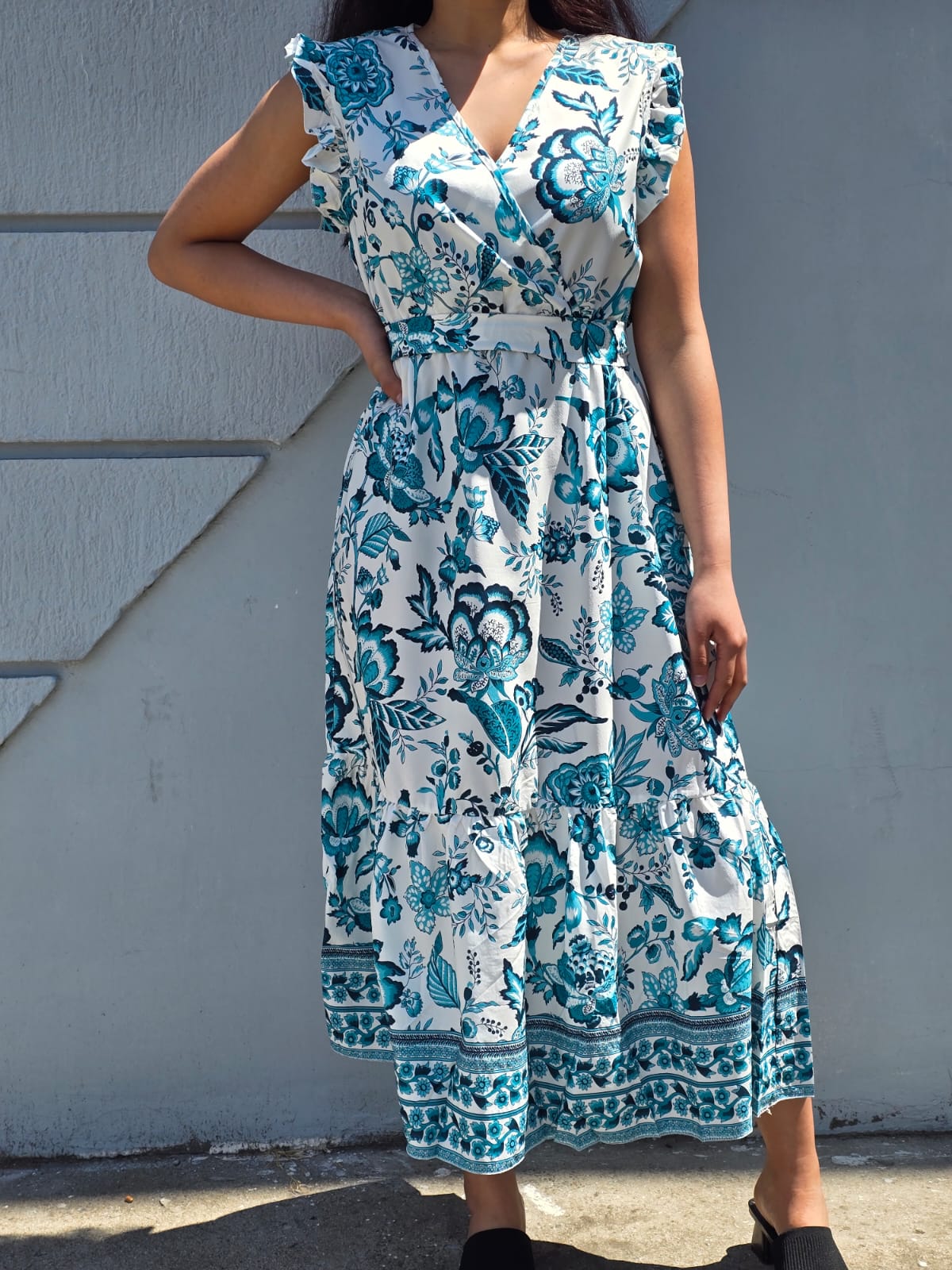 Elegant Frilled Sleeve Floral Dress - Perfect for Summer