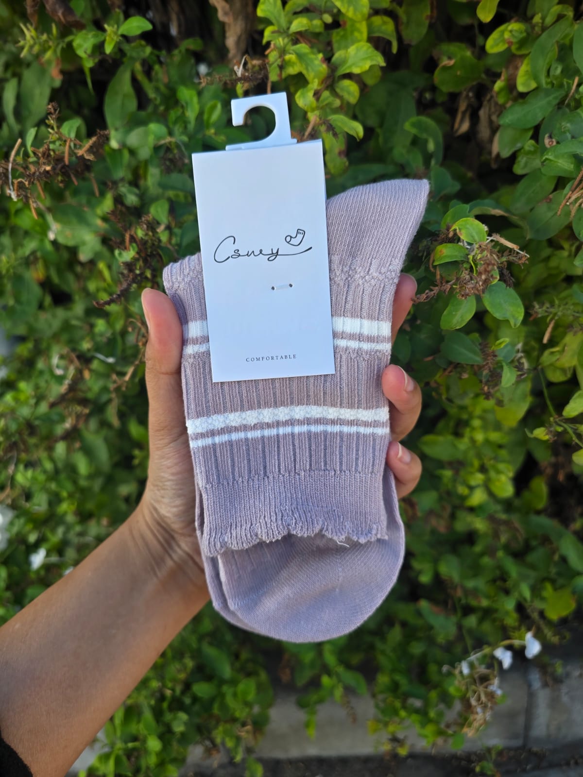Ribbed Crew Socks with Stripe Detail