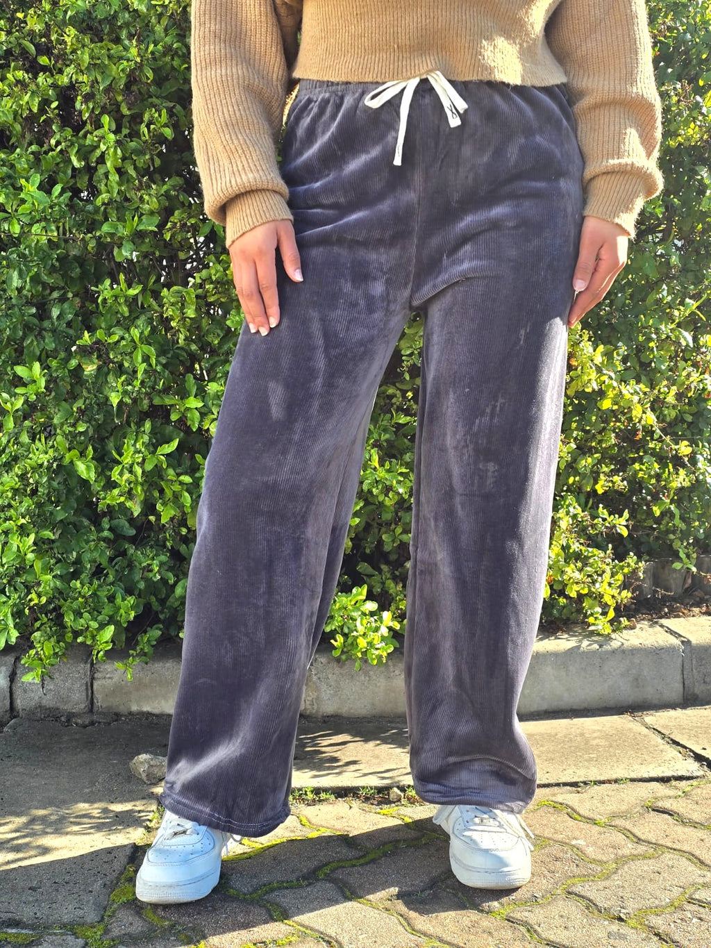 Chic Wide-leg Corduroy Pants