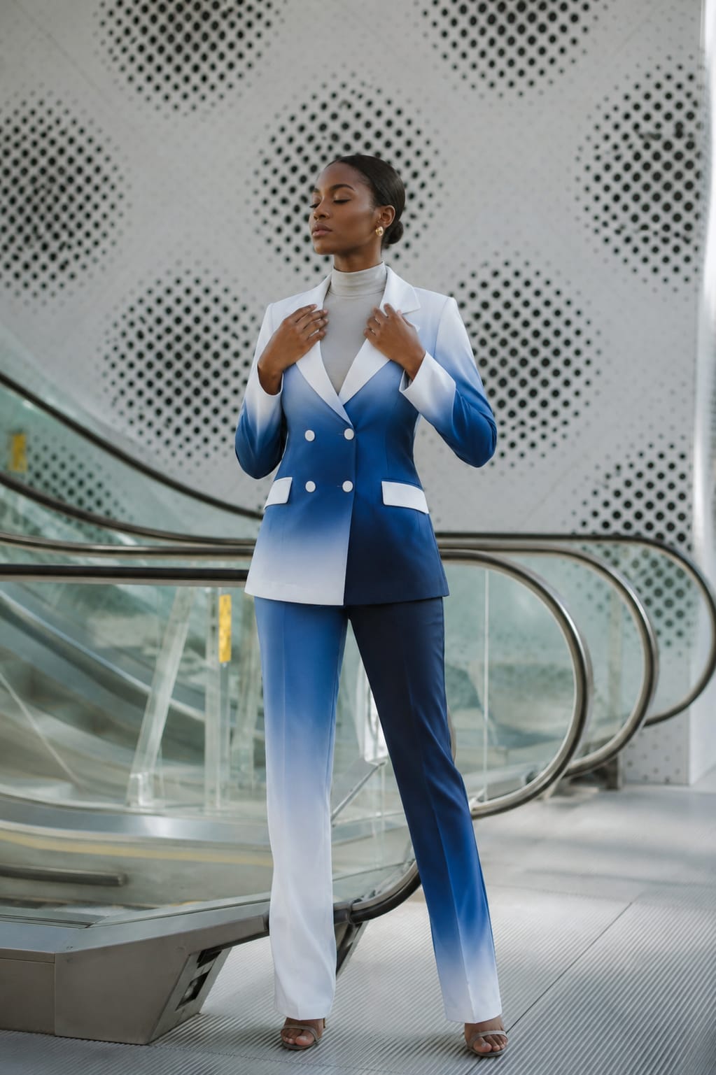 Elegant Gradient Ombre Blazer & Pants Set