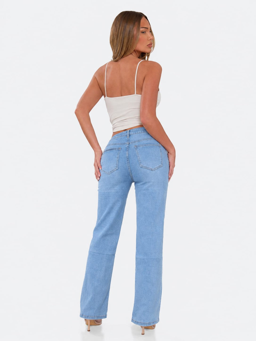 Light Wash Relaxed Wide-Leg Jeans – DYQ 386