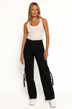 Core Utility Black Straight-Leg Jeans S559