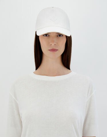 Minimalist Baseball Cap – Clean Everyday Style