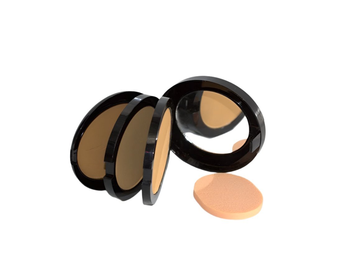 Black Opaler Compact Powder 39g – Flawless, Matte Finish for All Skin Types