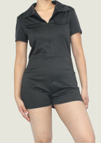CurveFit Bodycon Romper – Sleek & Stylish Zip-Up Jumpsuit | Trendy & Comfortable Fit