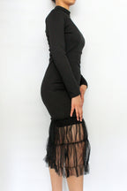 Elegant Ribbed Knit Dress with Sheer Tulle Hem