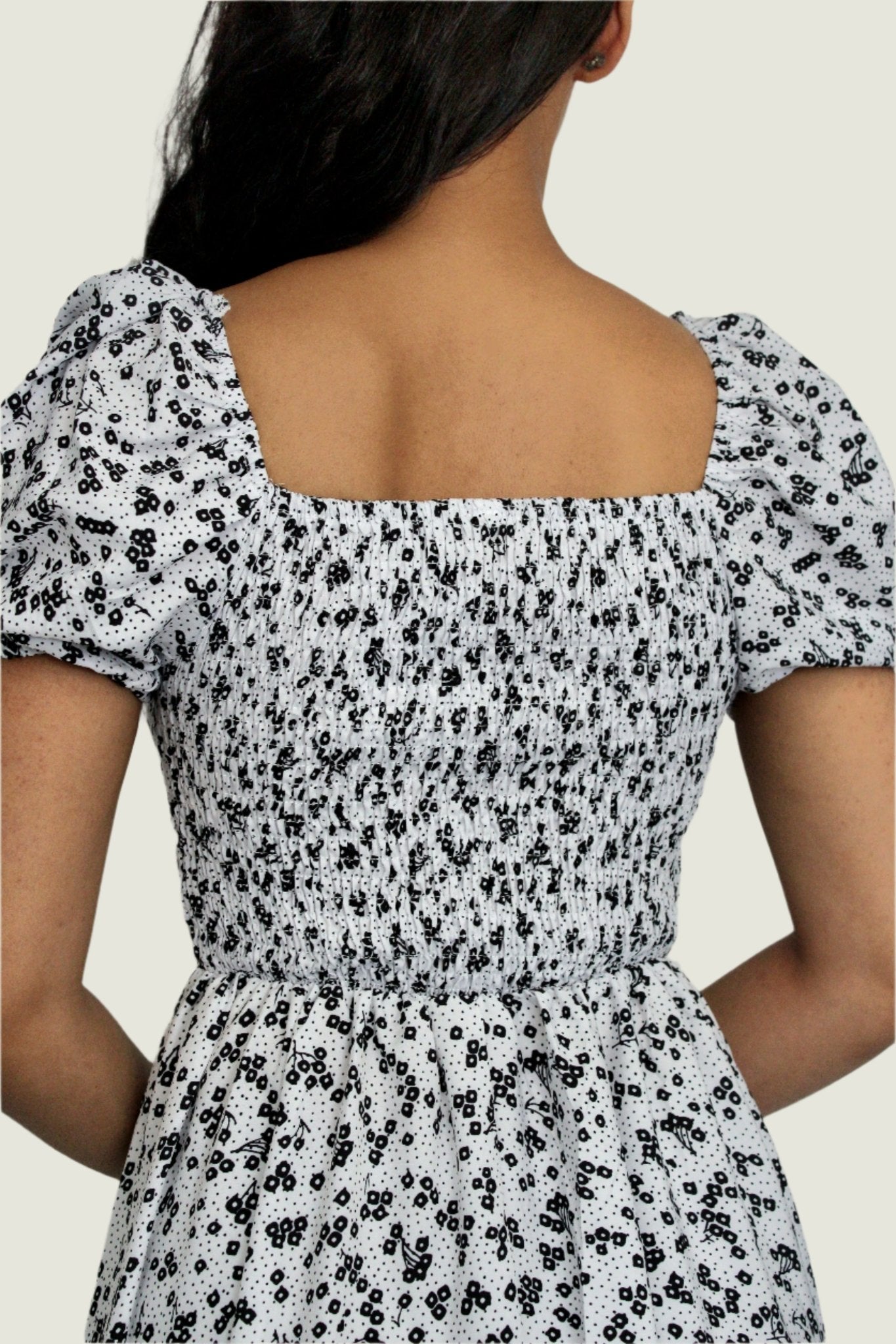 Ditsy Floral Puffed Short Sleeve Maxi Dress