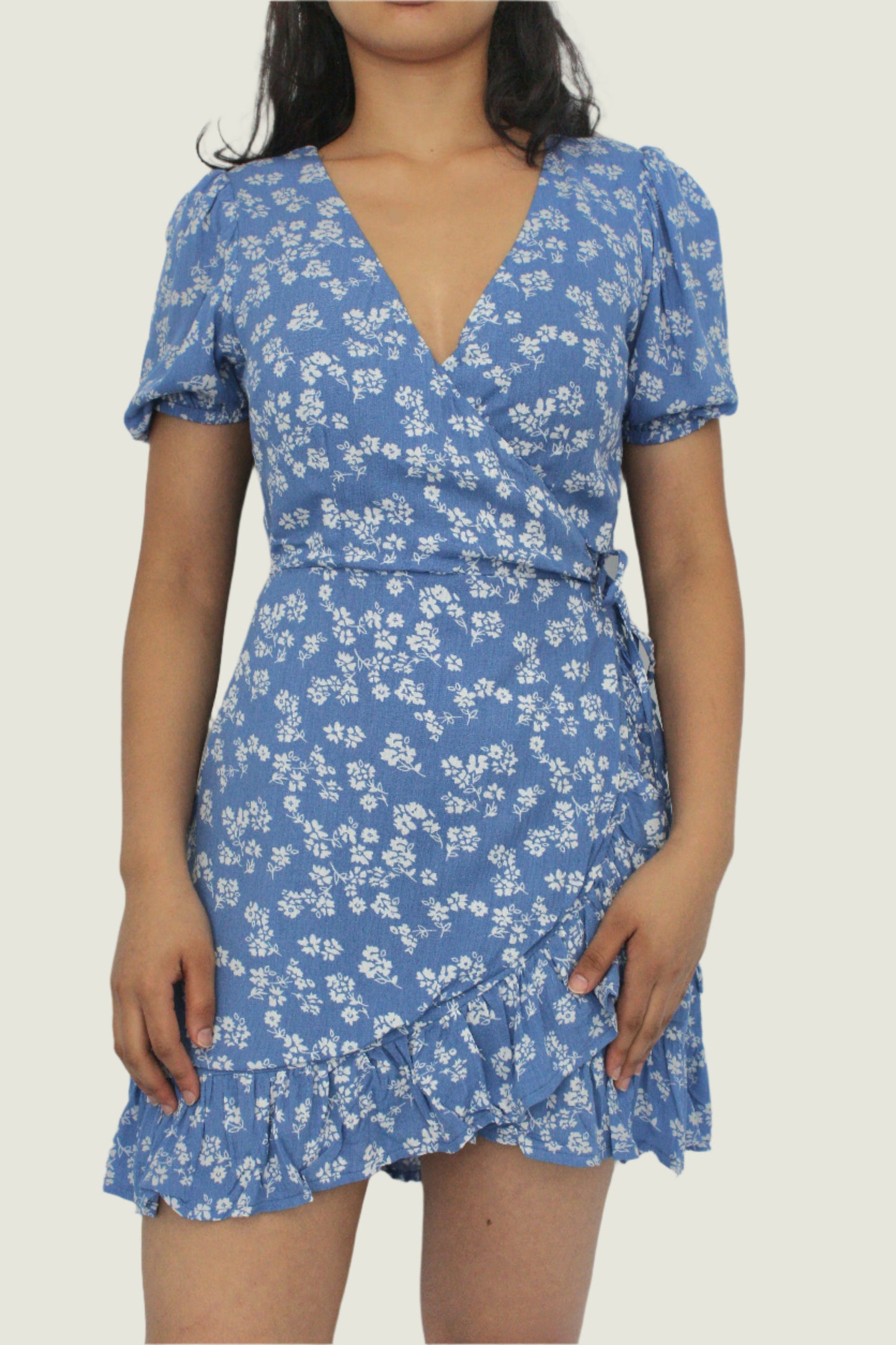 Chic Patterned Wrap Dress – Short Sleeve V-Neck Summer Essential