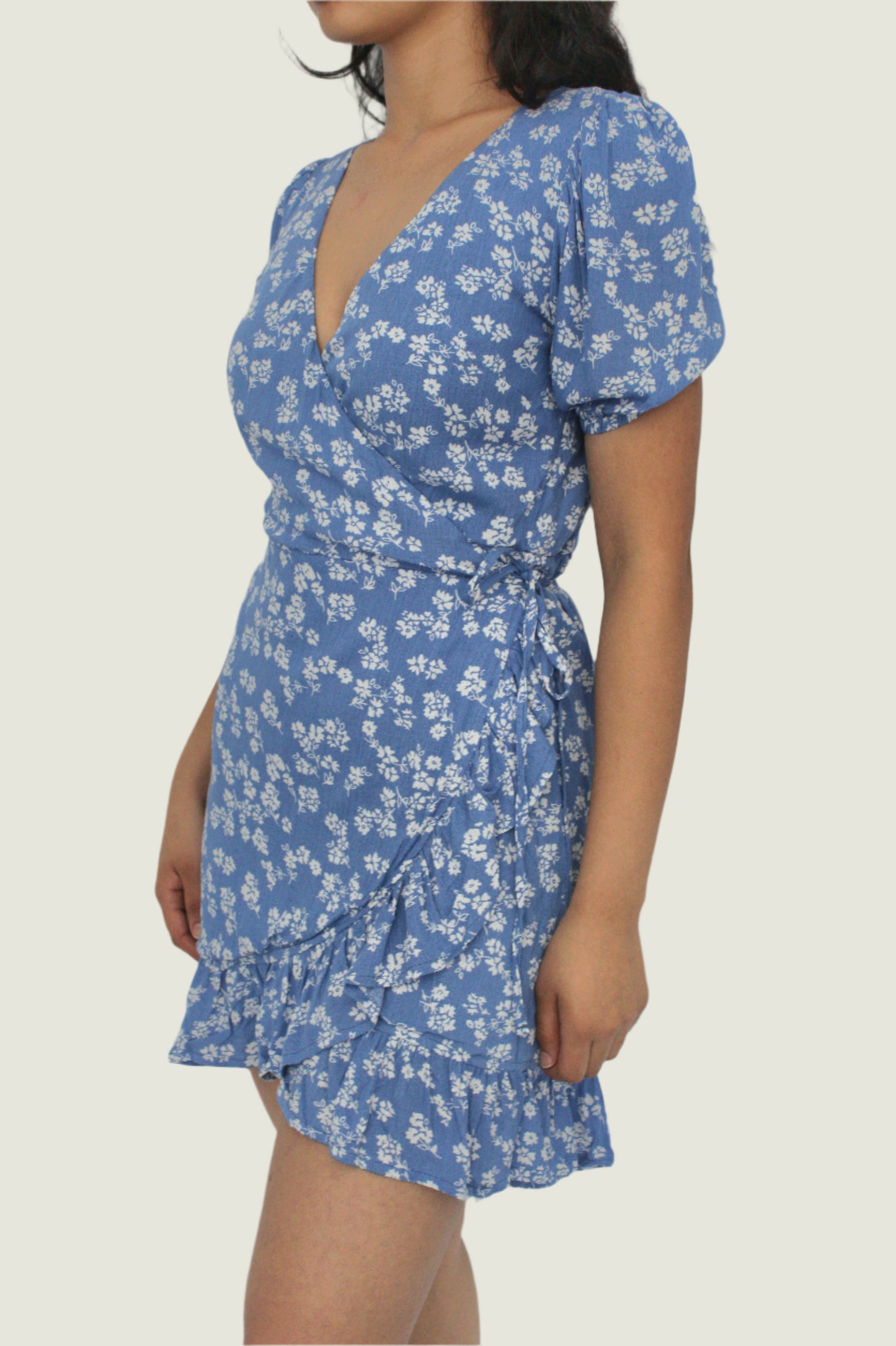 Chic Patterned Wrap Dress – Short Sleeve V-Neck Summer Essential