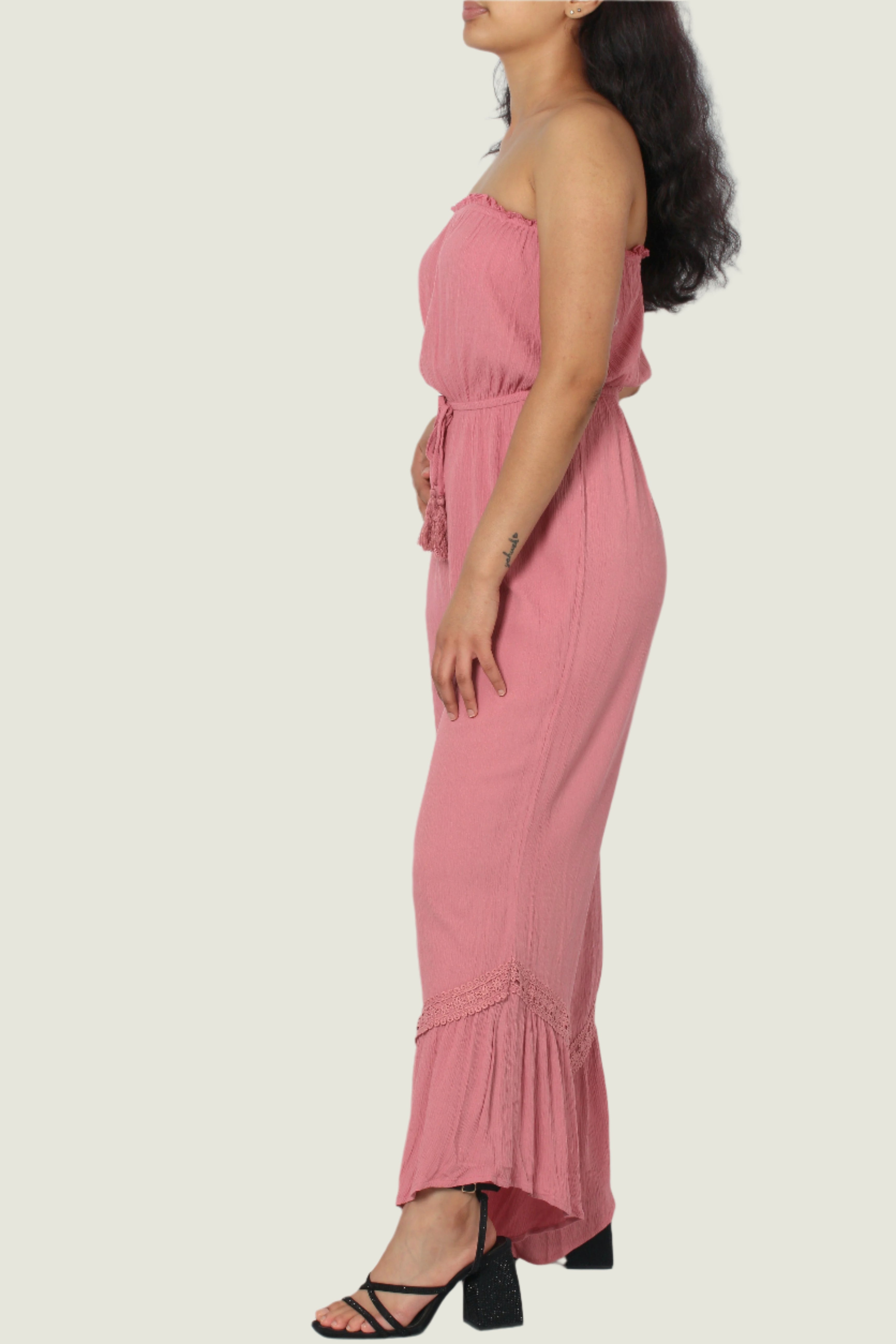 Effortless Summer Chic Ruffled Strapless Jumpsuit