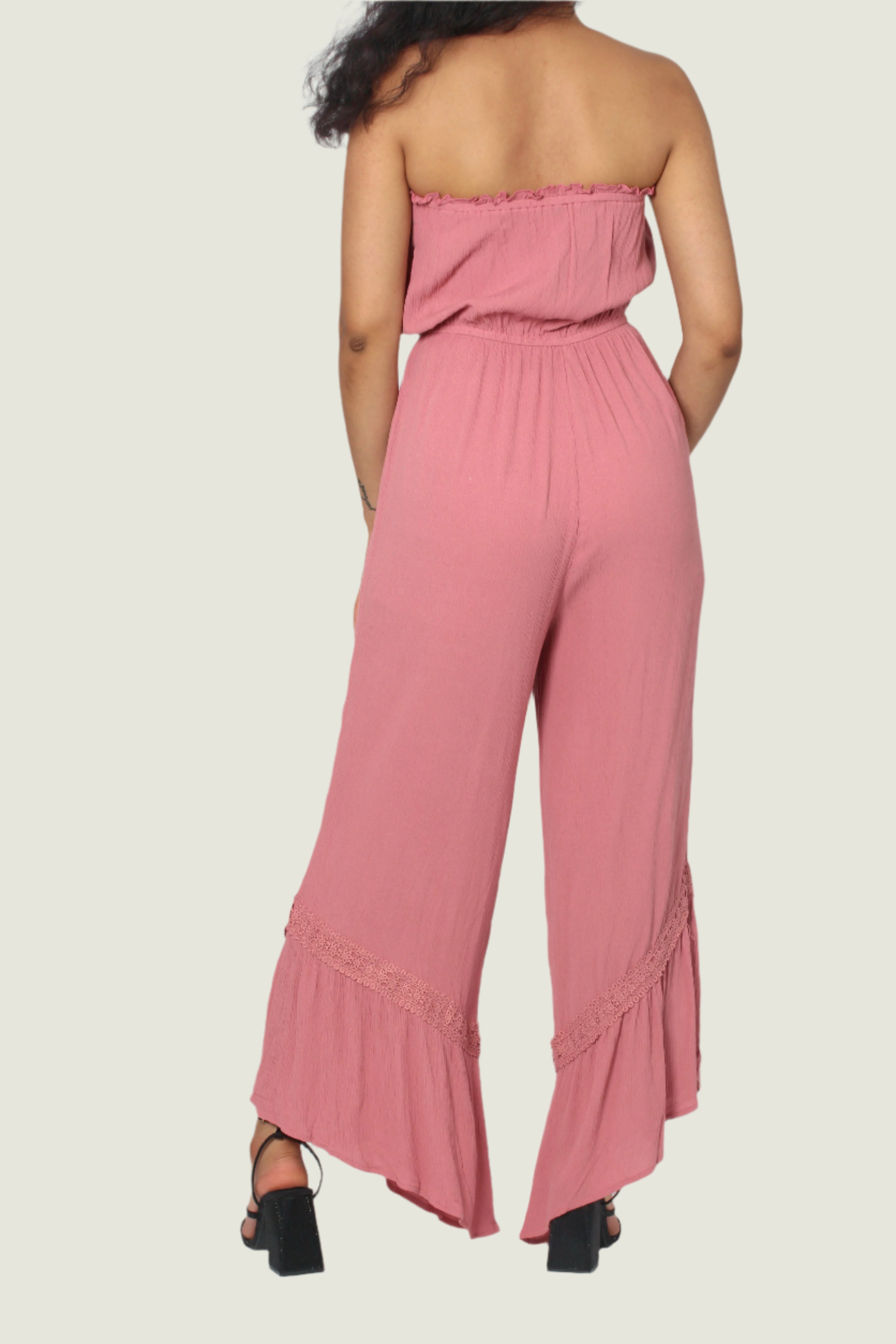 Effortless Summer Chic Ruffled Strapless Jumpsuit