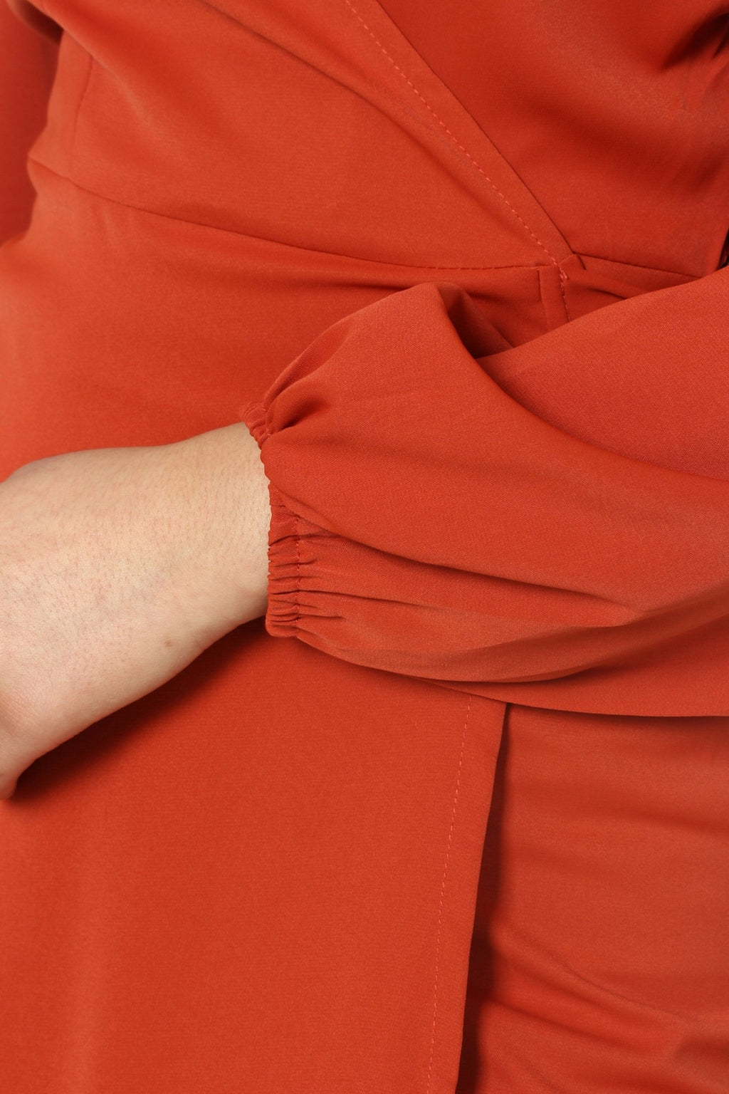 Elegant Rust Red Wrap Dress – Long Sleeve V-Neck with Waist Tie