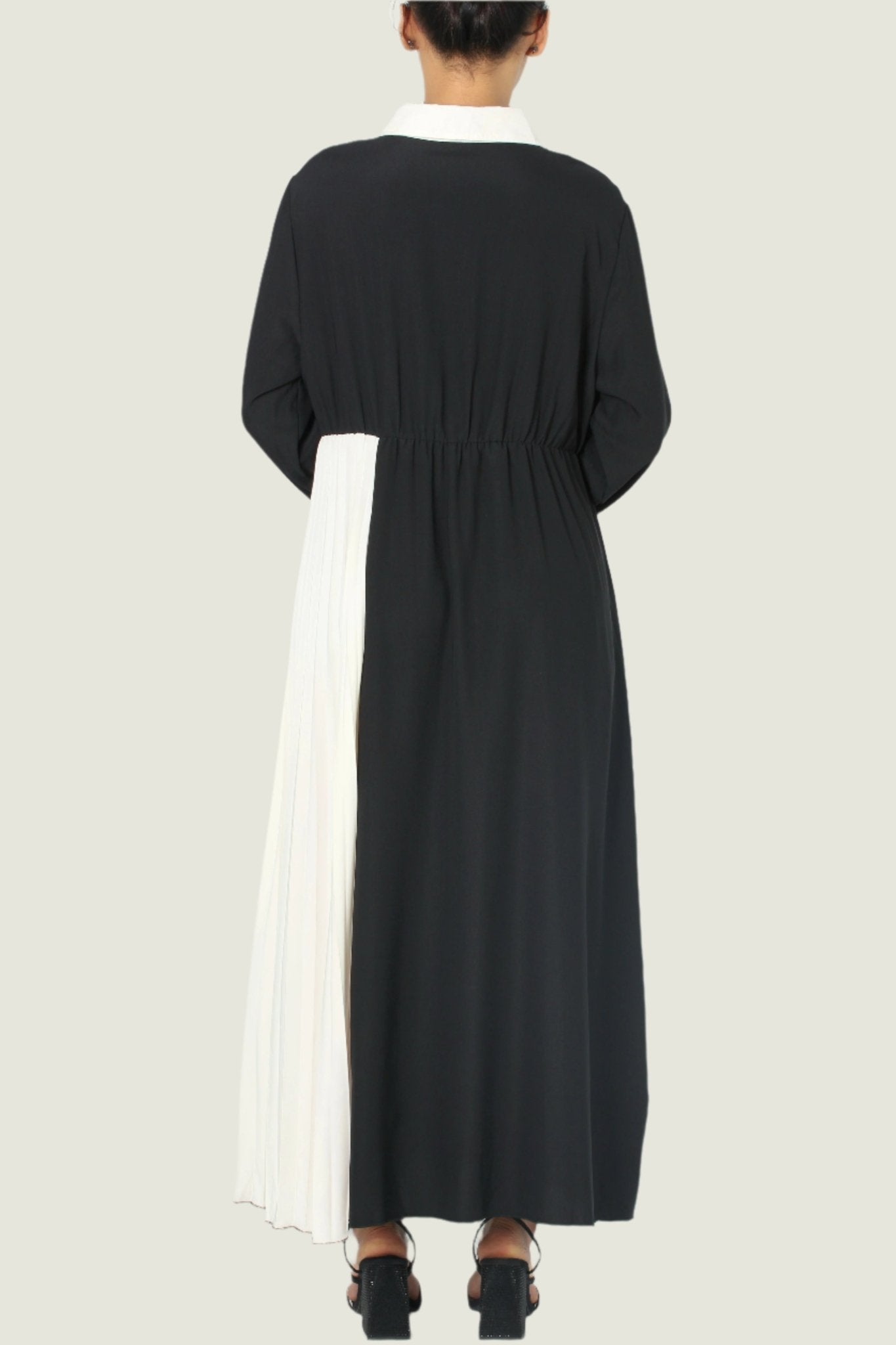 Contrast Pleated Shirt Dress – Bold, Stylish & Sophisticated