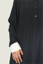 Contrast Pleated Shirt Dress – Bold, Stylish & Sophisticated