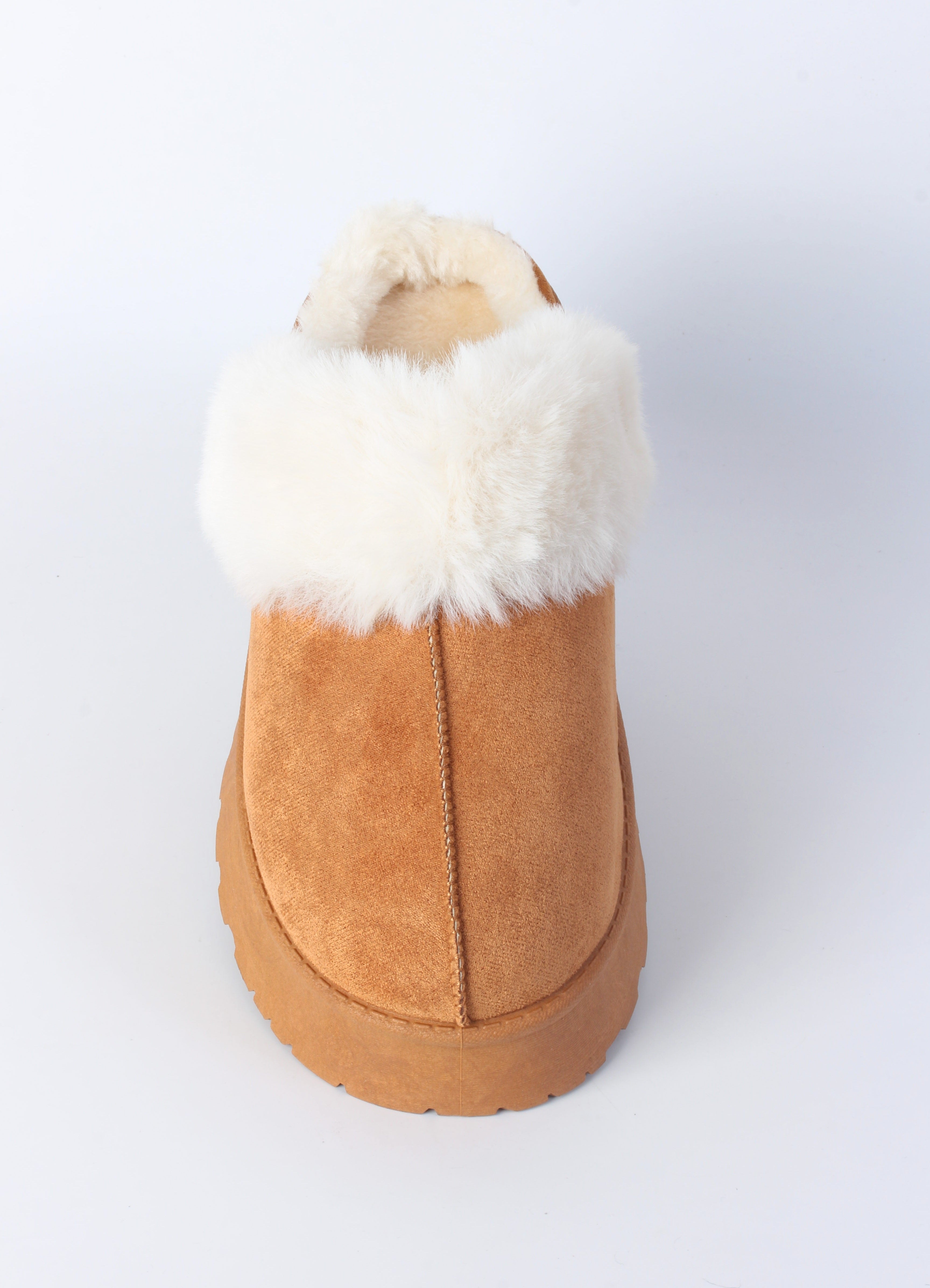 Faux Fur Footwear Slips – Luxurious Softness for Every Step