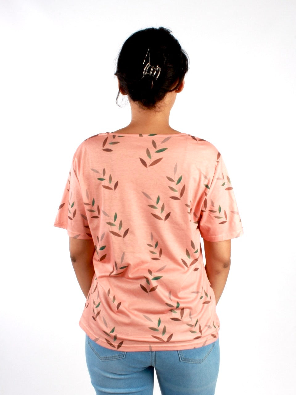 Leaf Printed V-Neck T-Shirt XD21