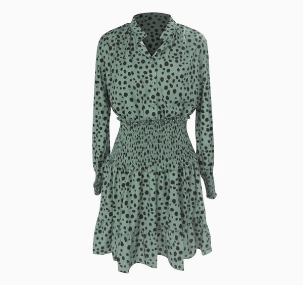 Polka Dot Boho Style With Buttons