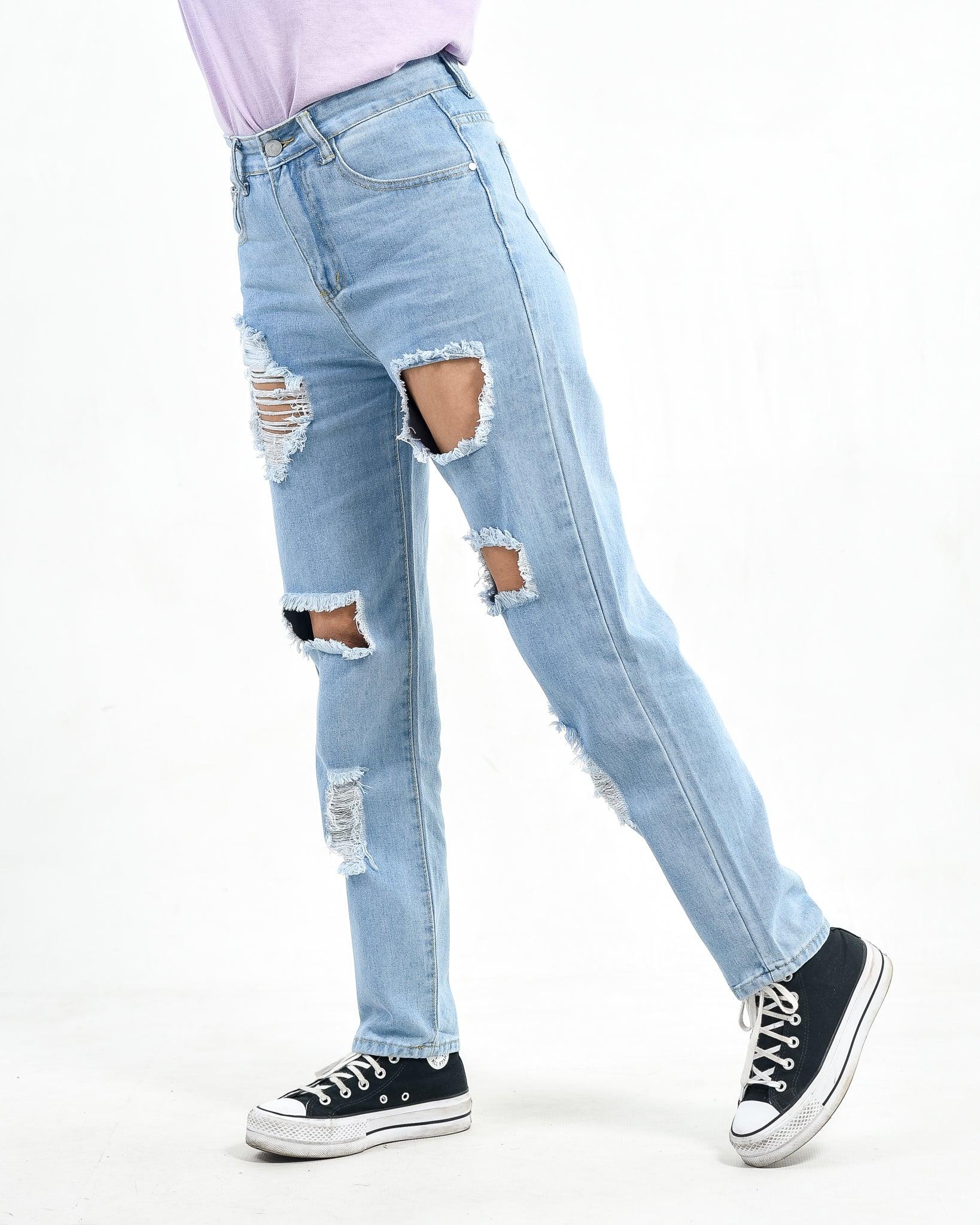 Ripped Jeans With Pocket Design ST15 XD21