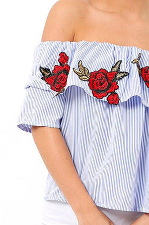 Rosé embroidery off shoulder grill top XD21