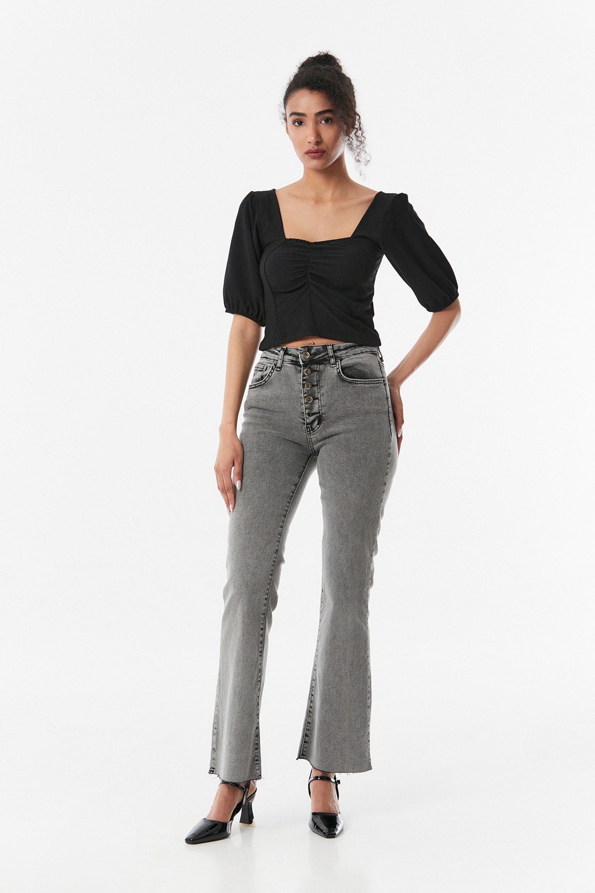 Scoop Neck Ruched Bust Gather Sleeve Blouse XD21