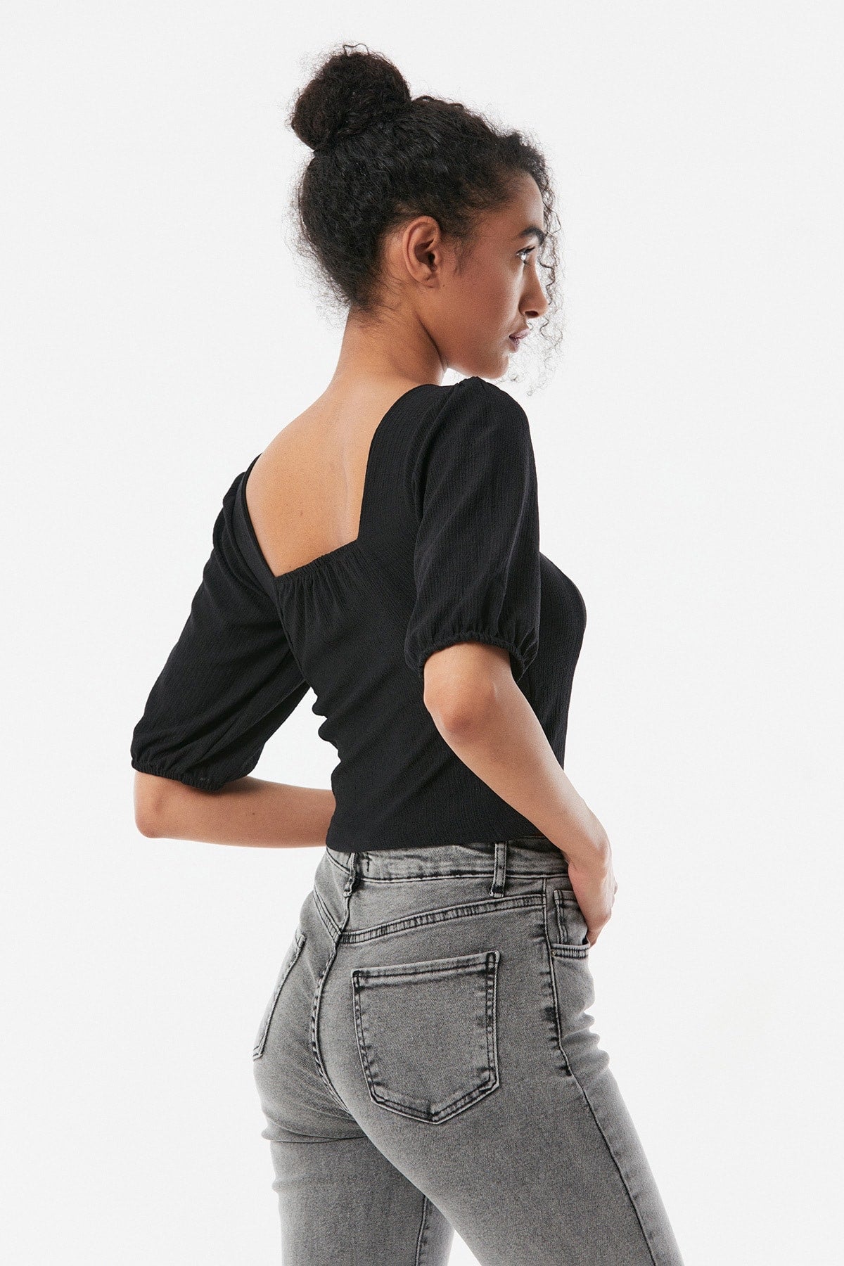 Scoop Neck Ruched Bust Gather Sleeve Blouse XD21
