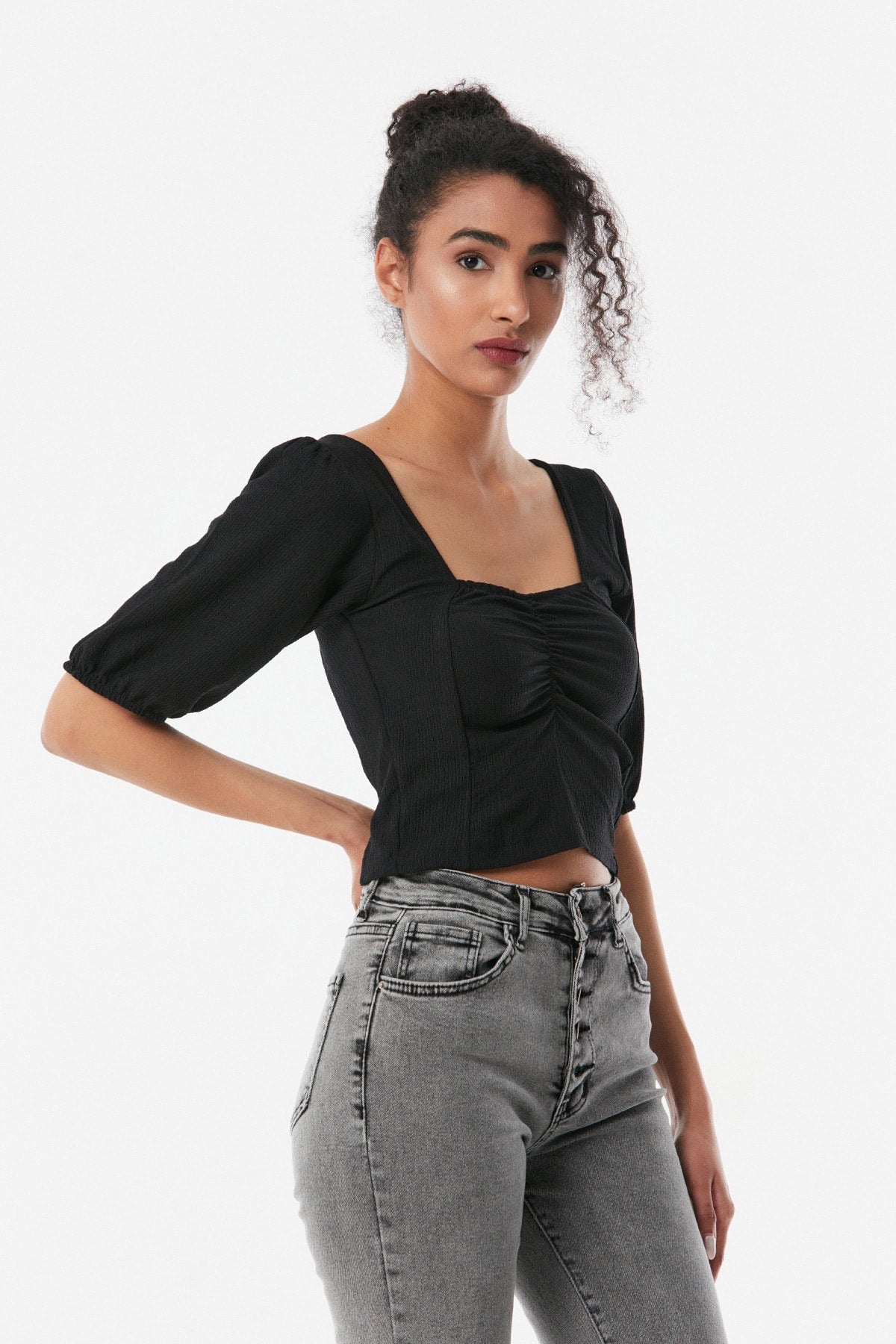Scoop Neck Ruched Bust Gather Sleeve Blouse XD21