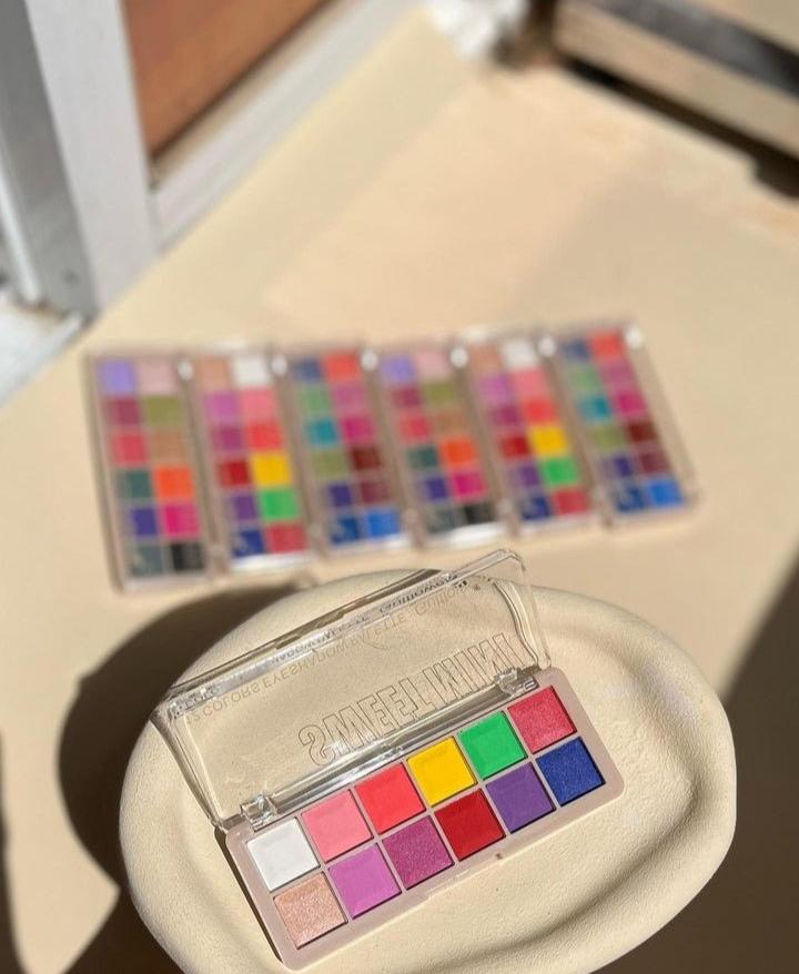 Sweet Mini 12 Colour Eyeshadow Palette – Compact, Vibrant Shades for Every Look