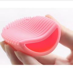 Silicone Foldable Makeup Brush Egg Cleaner - Clean Brushes Fast