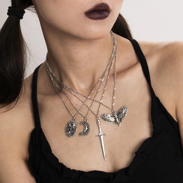 Silver Gothic 4pc Necklace Set Pendant XD21
