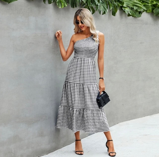 Small plaid one shoulder maxi dress XD21