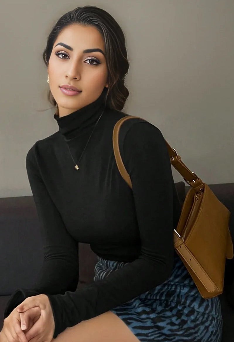 Solid Form-Fitting Turtleneck Top XD21