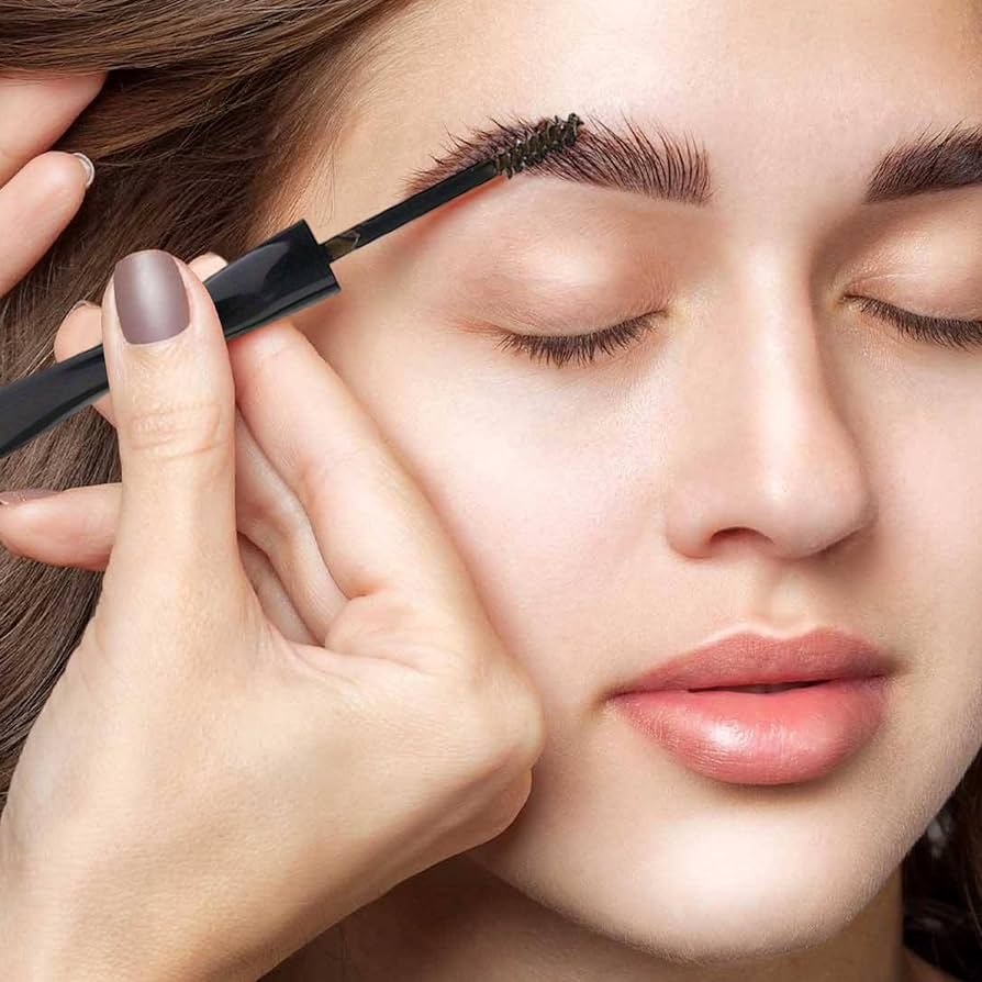 Striking Eyebrow Gel-Mascara Pen XD21