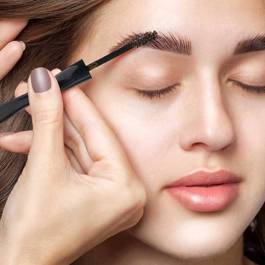 Striking Eyebrow Gel-Mascara Pen XD21