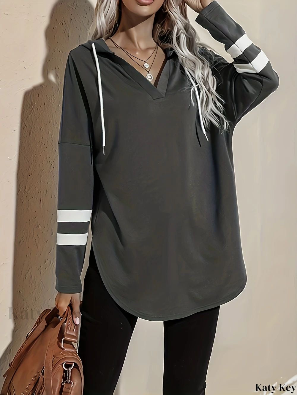 Thin Stripe Hooded Long Sleeve T-Shirt XD21
