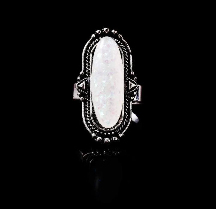 Vintage Opal Moon Ring XD21