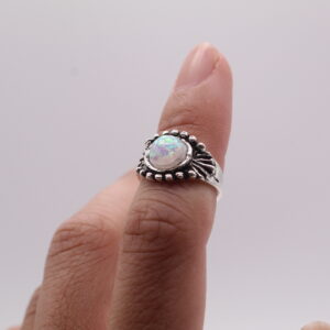 Vintage Opal Moon Ring XD21